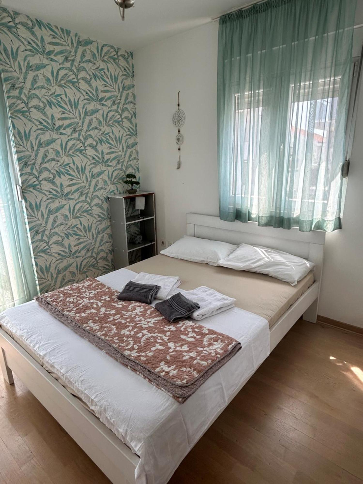 Ana'S 2 Bedrooms Lovely Flat Подгориця Екстер'єр фото