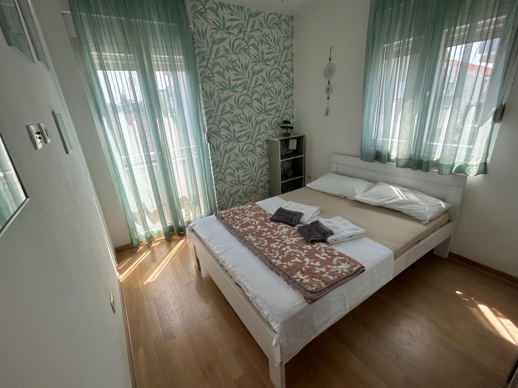 Ana'S 2 Bedrooms Lovely Flat Подгориця Екстер'єр фото